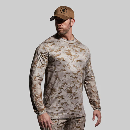 Born Primitive ロングスリーブ Op Top Mサイズ AOR1 Born Primitive - Op Top (AOR 1) - Long Sleeve | Endeavour Tactical Ltd