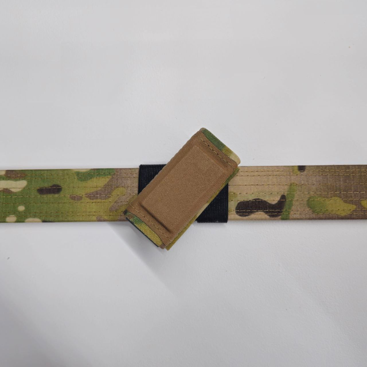 Esstac - Magnet 40° Angled Single Pistol KYWI Pouch (Multicam)